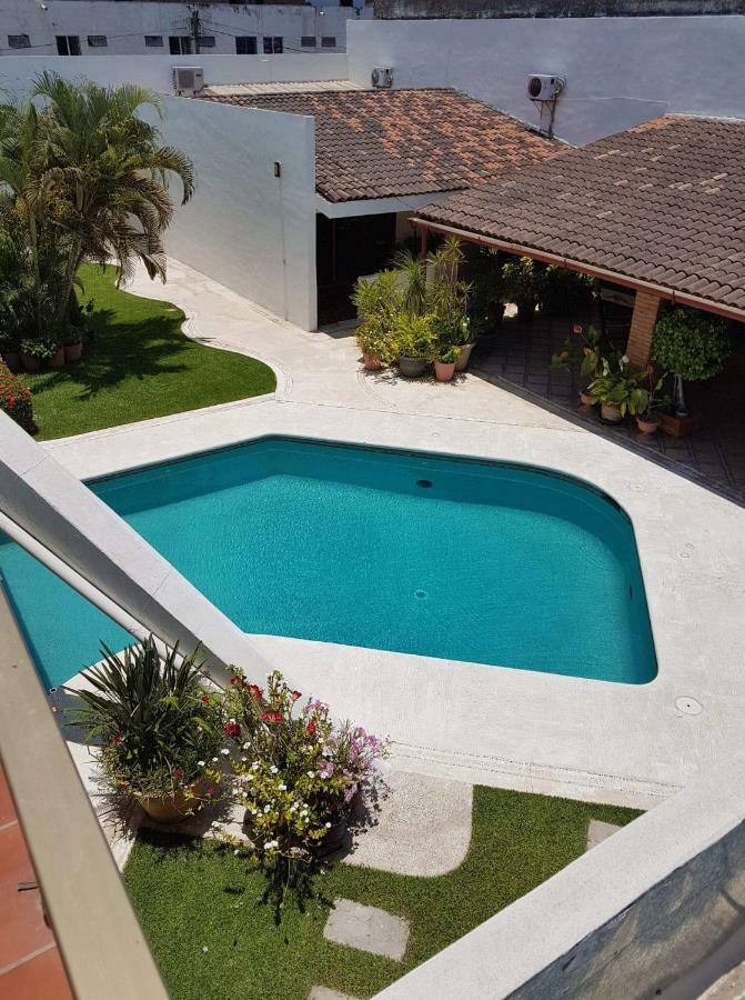 Отель Casa Pyramid Пеньита-де-Хальтемба Экстерьер фото